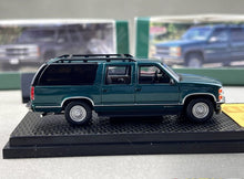 Load image into Gallery viewer, Bliss 1:64 Green Suburban GMT400 SUV Sports Model Diecast Metal Car New Collection
