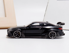 Load image into Gallery viewer, SW 1:64 Black M4 G82 Widebody Coupe Racing Sports Model Diecast Metal Car New Collection
