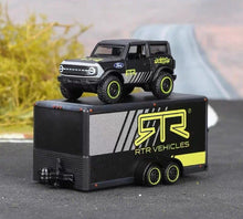 Load image into Gallery viewer, Maisto 1:64 2021 Bronco SUV Trailer 2015 Mustang GT Haulers Model Metal Car
