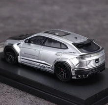 Load image into Gallery viewer, Flame 1:64 Silver Carbon URUS Widebody SUV Sports Model Diecast Metal Car New Collection
