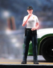 Load image into Gallery viewer, 1:64 Painted Figure Model Miniature Resin Diorama Sand Woman Police Officer Lady
