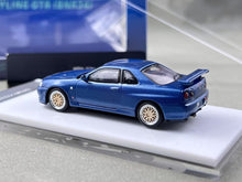 Load image into Gallery viewer, SH 1:64 Blue Carbon Skyline GTR R34 Sports Model Diecast Metal Car New Collection
