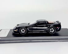 Load image into Gallery viewer, FW 1:64 Black C5 Widebody Coupe Sports Model Diecast Metal Car New Collection
