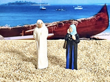 Load image into Gallery viewer, 1:64 Painted Figure Model Miniature Resin Diorama Sand Qatar Robe Man Lady Toy

