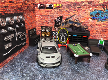 Load image into Gallery viewer, 1:64 Exhaust Pipe Garage Display Scene Model Resin For Car New
