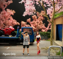 Load image into Gallery viewer, 1:64 Painted Figure Miniature Mini Resin Model Diorama Boy Girl Fashion Couple
