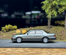 Load image into Gallery viewer, Tarmac 1:64 Gray LS400 UCF10 Sedan Sports Model Diecast Metal Car New Collection
