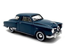 Load image into Gallery viewer, 1:87 Navy 1950 Studebaker Vintage Classic Sports Model Diecast Metal Car New Collection
