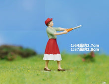 Load image into Gallery viewer, 1:64 Painted Figure Model Miniature Resin Diorama Sand Gardener Nurseryman Woman Collection
