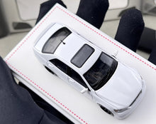 Load image into Gallery viewer, FH 1:64 White Altezza RS200 SXE10 Sedan Sports Model Diecast Metal Car New Collection
