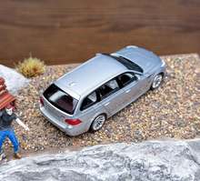Load image into Gallery viewer, King 1:64 Silver M5 E61 Touring Wagon Sports Model Diecast Metal Car New Collection
