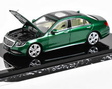 Load image into Gallery viewer, Glory 1:64 Green S320L W222 Sedan Sports Model Diecast Metal Car New Collection
