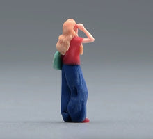 Load image into Gallery viewer, 1:64 Painted Figure Model Miniature Resin Diorama Sand Fashion Lady Sunglasses
