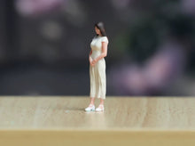 Load image into Gallery viewer, 1:64 Painted Figure Model Miniature Resin Diorama Toy Sand White Qipao Lady Girl
