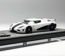 Load image into Gallery viewer, GRYNING 1:64 Matte White Agera R Racing Sports Model Diecast Resin Car New Collection
