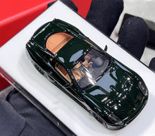Load image into Gallery viewer, DMH 1:64 Dark Green 599 GTO Racing Sports Model Diecast Resin Car New Collection
