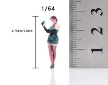 Load image into Gallery viewer, 1:64 Painted Figure Model Miniature Resin Diorama Beauty Lady Qipao Elegant Sand
