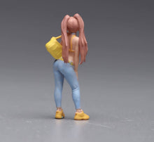 Load image into Gallery viewer, 1:64 Painted Figure Model Miniature Resin Sand Diorama Pretty Girl Trendy Look
