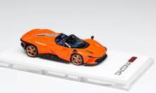 Load image into Gallery viewer, SUHE 1:64 Orange SP3 Daytona Convertible Sports Model Diecast Resin Car New Collection
