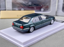 Load image into Gallery viewer, DCM 1:64 Green 1998-01 E38 L7 728il Luxury Sedan Model Diecast Metal Car New Collection
