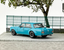 Load image into Gallery viewer, Liberty 1:64 Blue 300SEL W109 Sedan Sports Model Diecast Metal Car New Collection
