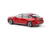 Load image into Gallery viewer, XCARTOYS 1:64 Red Hongqi H5 Sedan Model Toy Diecast Metal Car New
