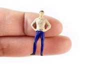 Load image into Gallery viewer, 1:64 Painted Figure Mini Model Miniature Resin Diorama Sand Bunny GIrl Man Shirt New
