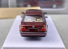 Load image into Gallery viewer, DCM 1:64 Red 1996-98 E38 L7 728il Luxury Sedan Model Diecast Metal Car New Collection
