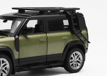 Load image into Gallery viewer, CCA 1:43 Defender 110 SUV Diecast Metal Car DIY Toy Tuning Assembly Set
