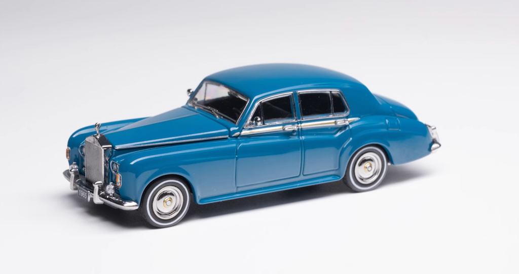 GFCC 1:64 Blue 1965 Silver Cloud III Luxury Model Diecast Metal Car New