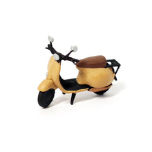 Load image into Gallery viewer, 1:64 Painted Figure Mini Model Miniature Resin Diorama Motocycle Couple Lovers
