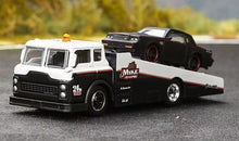 Load image into Gallery viewer, Maisto 1:64 Ramp Trailer Truck 1987 Buick Grand National Model Toy Metal Car
