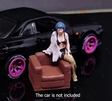Load image into Gallery viewer, 1:64 Painted Figure Miniature Mini Resin Model Diorama Sexy Lady Beauty Sofa Set
