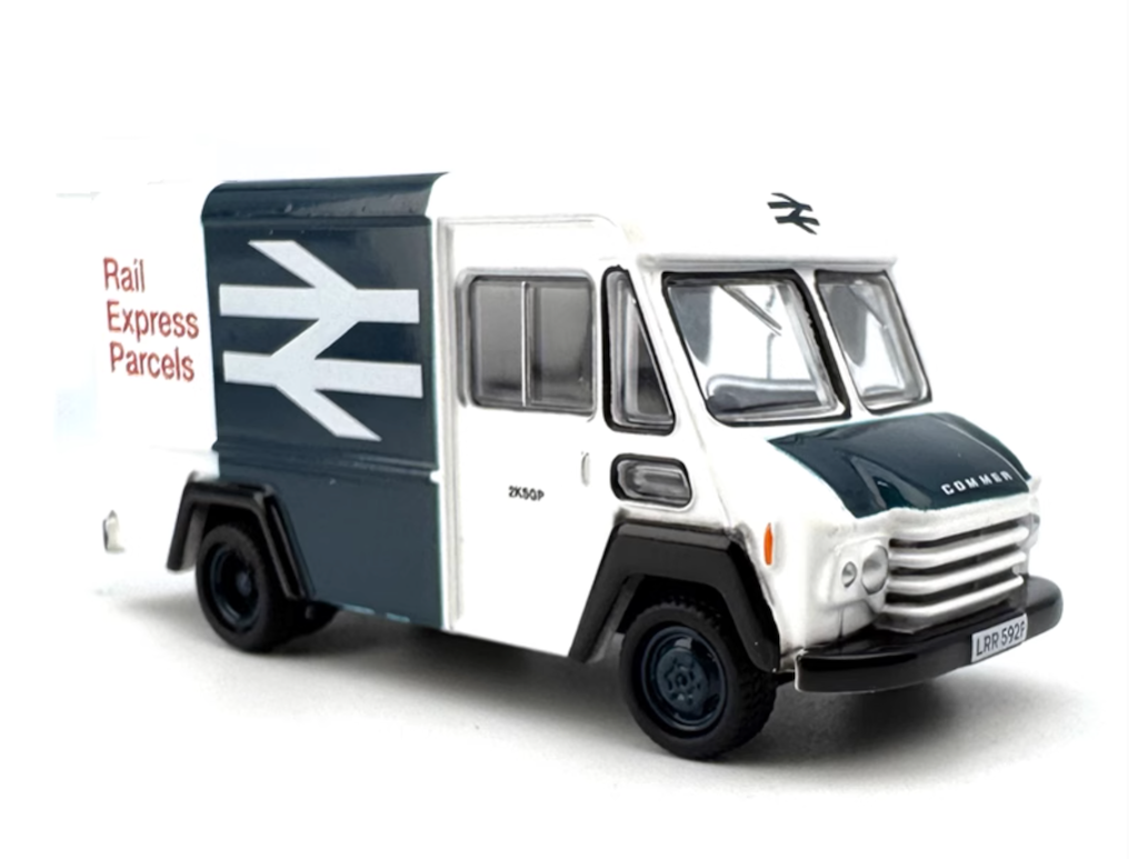 1:76 Commercial Pedestrian Mail Delivery Truck Model Diecast Metal Car New Collection