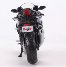 Load image into Gallery viewer, Maisto 1:12 Black 2021 YZF R1 Sports Bike Model Diecast Metal Motorcycle New Collection
