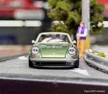 Load image into Gallery viewer, Zincit 1:64 Green 911 964 Singer Coupe Sports Model Diecast Metal Car New Collection
