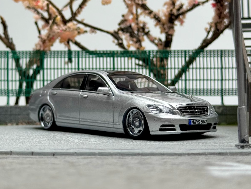 1:64 AD Silver S-Class S600L W221 VIP Luxury Sedan Model Diecast Metal Car New Collection