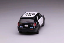 Load image into Gallery viewer, 1:64 596 LAPD 2020 Explorer State Police SUV Model Diecast Metal Car New Collection

