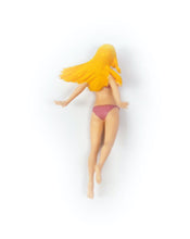 Load image into Gallery viewer, 1:64 Painted Figure Mini Model Miniature Resin Diorama Beauty Bikini Girl Blond
