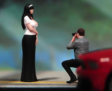 Load image into Gallery viewer, 1:64 Painted Figure Model Miniature Resin Diorama Sand Model Beauty Sexy Girl New Collection
