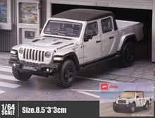 Load image into Gallery viewer, JKM 1:64 Silver Jeep Rubicon Gladiator Pick Up 2020 SUV Model Toy Metal Car
