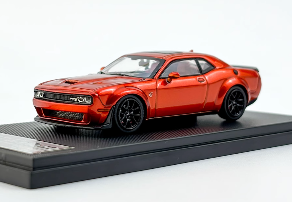 SH 1:64 Metal Orange SRT Hellcat Muscle Sports Model Diecast Metal Car New Collection