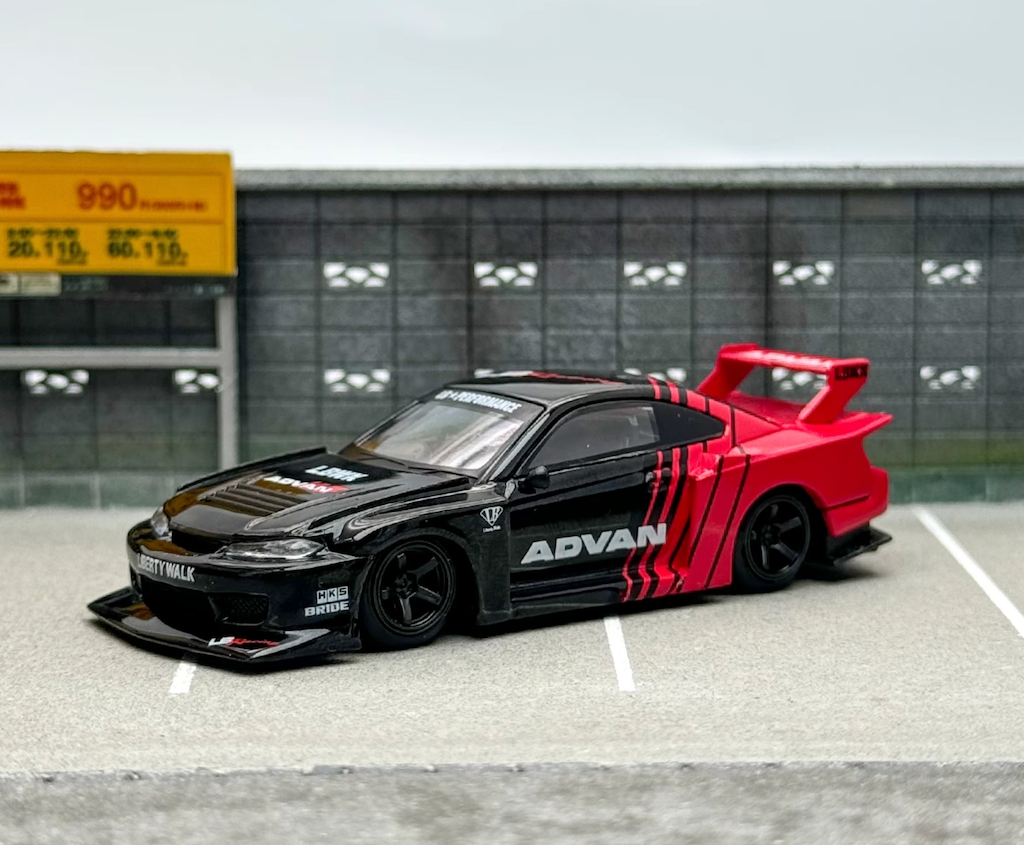 MINIGT 1:64 Advan Silvia S15 LBWK Sports Model Diecast Metal Car New Collection