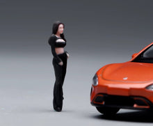 Load image into Gallery viewer, 1:64 Painted Figure Model Miniature Resin Diorama Toy Sand Sexy Woman In Black
