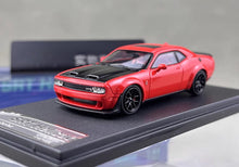 Load image into Gallery viewer, SH 1:64 Red SRT Hellcat Muscle Sports Model Diecast Metal Car New Collection
