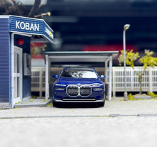 Load image into Gallery viewer, Minigt 1:64 Blue I7 xDrive 60 EV Sedan Sports Model Diecast Metal Car New Collection
