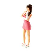 Load image into Gallery viewer, 1:64 Painted Figure Mini Model Miniature Resin Diorama Stree Dance Dancer Trendy
