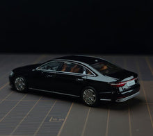 Load image into Gallery viewer, Masdi 1:64 Black A8L Horch Luxury Sedan Sports Model Diecast Metal Car New Collection
