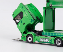 Load image into Gallery viewer, 1:64 Green Scania S730 V8 Enclosed Double Deck Truck Model Diecast Metal Car
