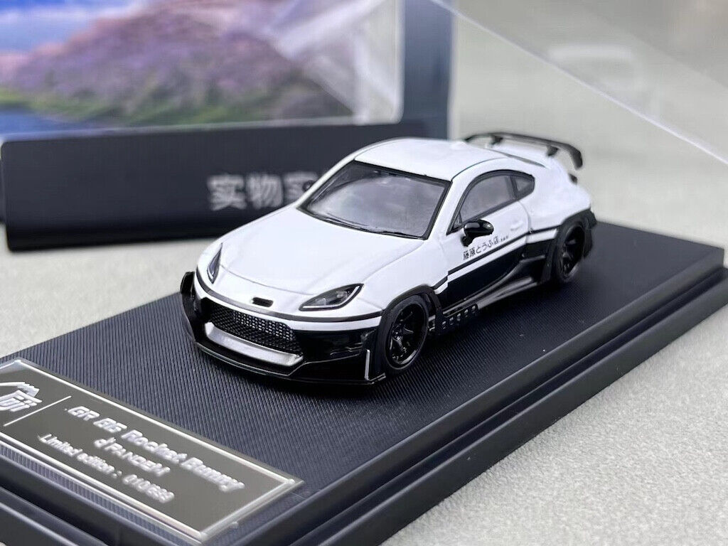 Fuji 1:64 JDM TOFU GR86 Pandem ZN8 Racing Sports Model Diecast Metal Car New Collection